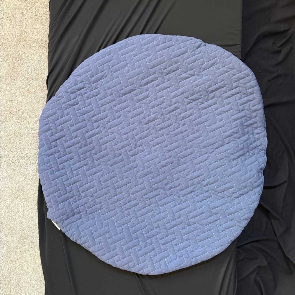 Little Tummies Blue Quilted Circle Pad